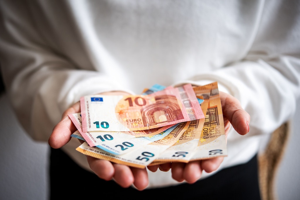 Das Zinstief ist überwunden, mittlerweile sind sogar wieder drei Prozent Zinsen aufs Tagesgeld drin.