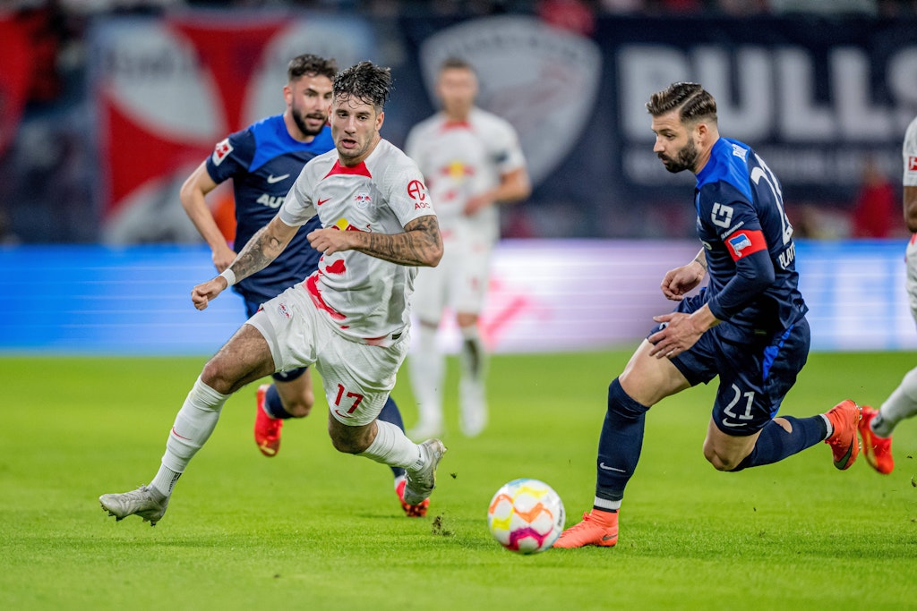 Es wird intensiv: Hertha BSC und Kapitän Marvin Plattenhardt erwartet gegen RB Leipzig ein heißes Duell.