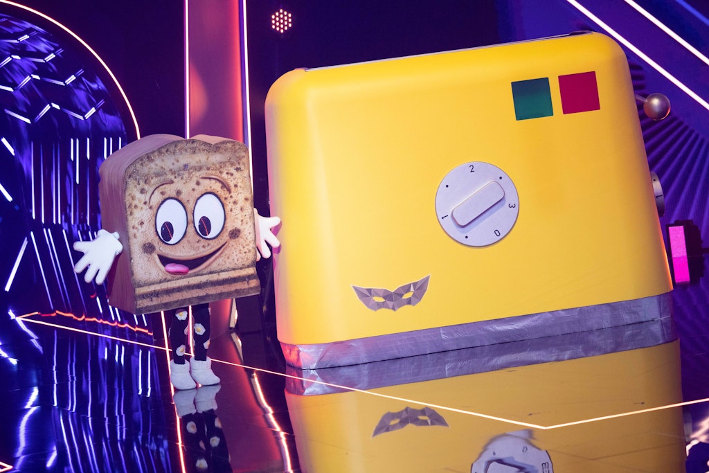 Der Toast in der zweiten Show von The Masked Singer. Im Kostüm steckt angeblich Komikerin Tahnee - oder kann sie es gar nicht sein?