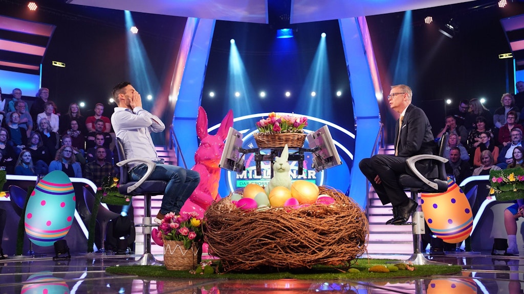 Günther Jauch mit seinem Kandidaten Tobias Kawerau bei Wer wird Millionär.