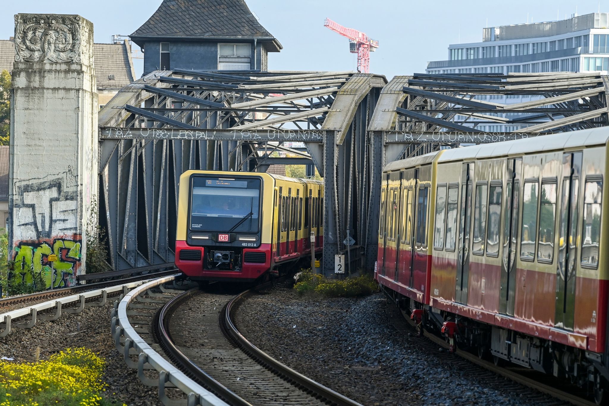 Ringbahn: S-Bahn Schickt Ab Freitag Längere Züge Auf Die Strecke