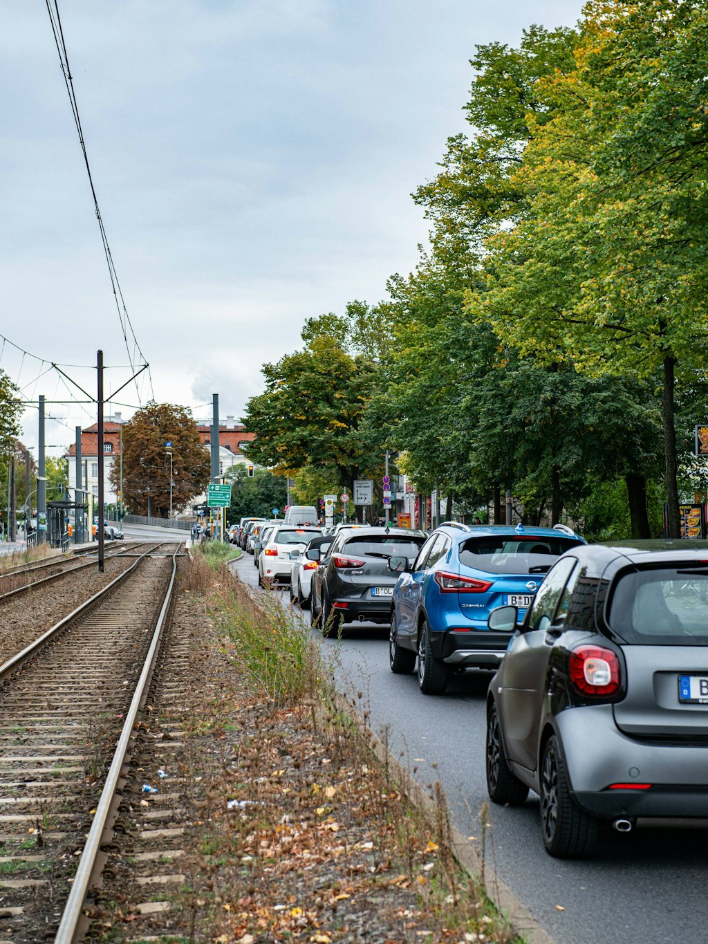 In Köpenick droht auf der Oberspreestraße in Richtung Altstadt das nächste Verkehrschaos wegen einer Vollsperrung.