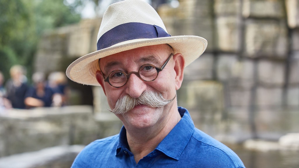 Horst Lichter nur mit Schnauzer: So kennen wir den „Bares für Rares“-Star seit Jahren.
