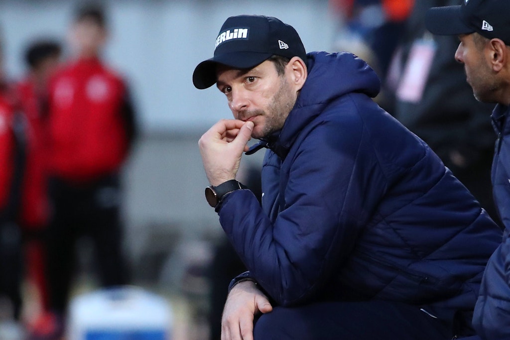 Sandro Schwarz (44) wendet sich nach seiner Entlassung mit einem Schreiben direkt an die Fans von Hertha BSC.