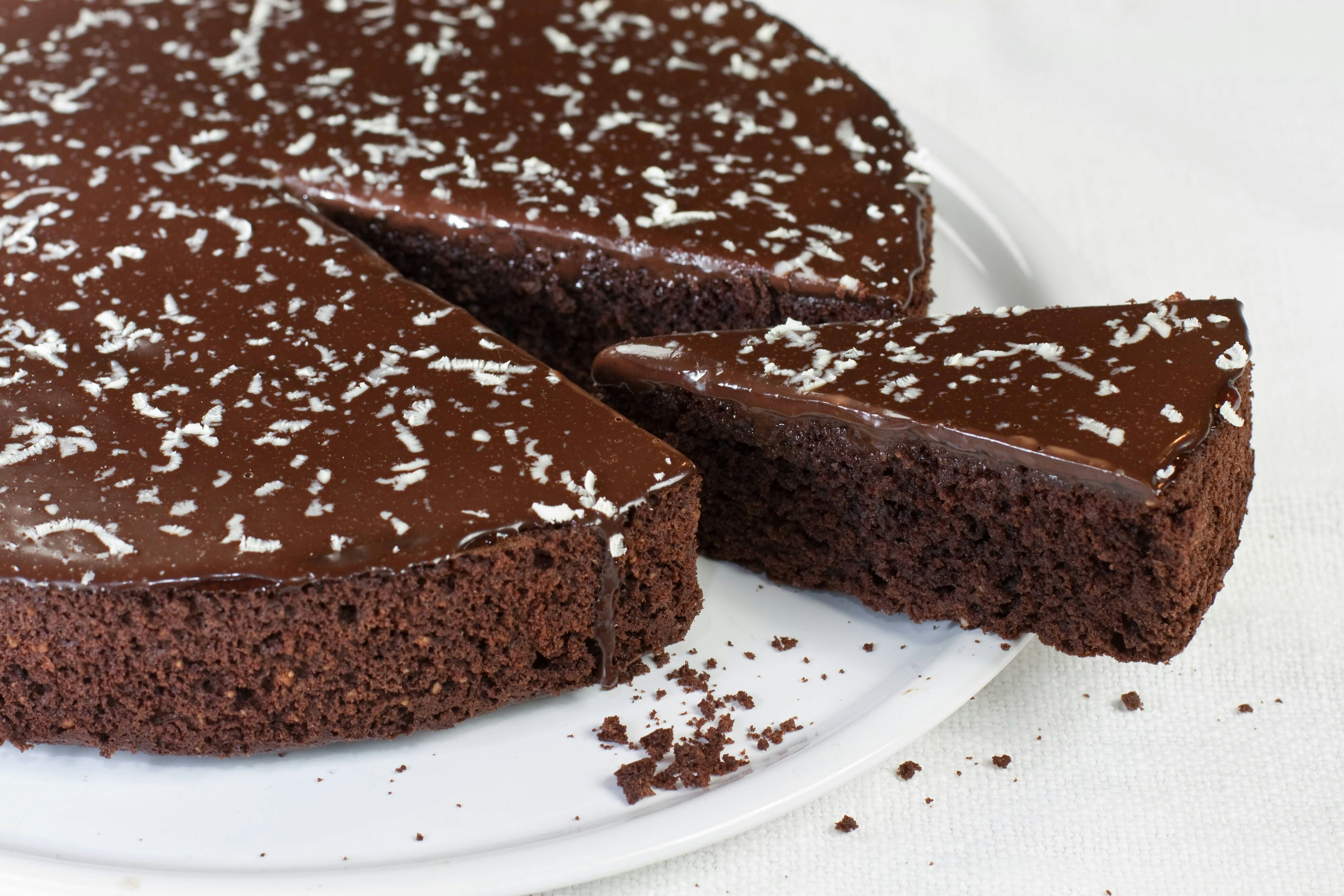 Schnelles Rezept für Bounty-Kuchen ohne Backen: Ein Schoko-Kokos-Traum!