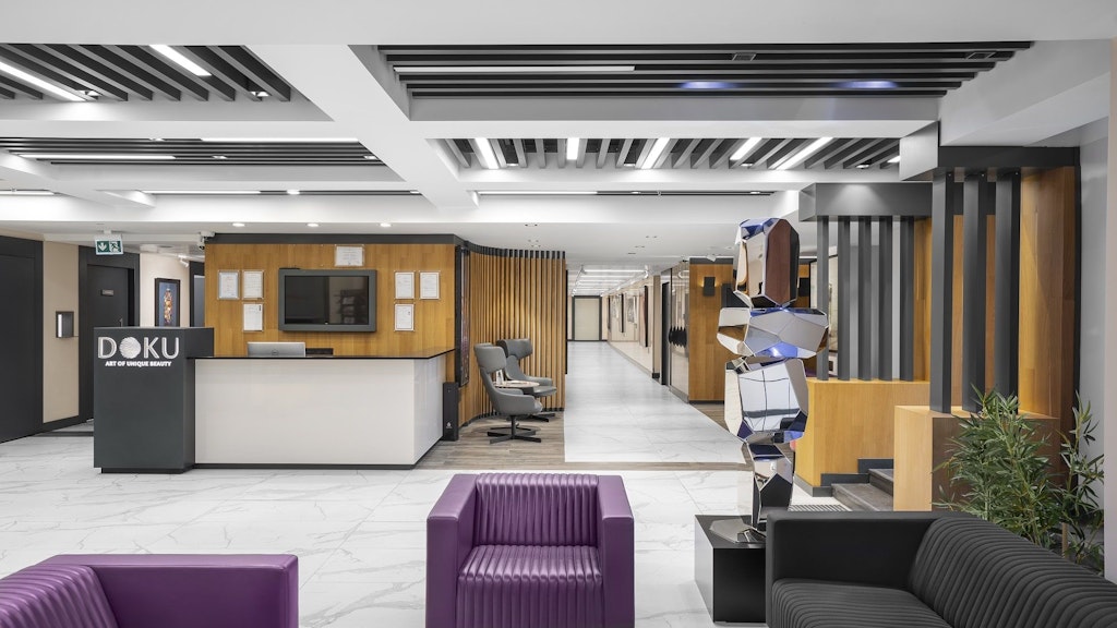 <em>Modernste Technologie, erstklassiger Service - Willkommen in der Doku Dental Klinik</em>