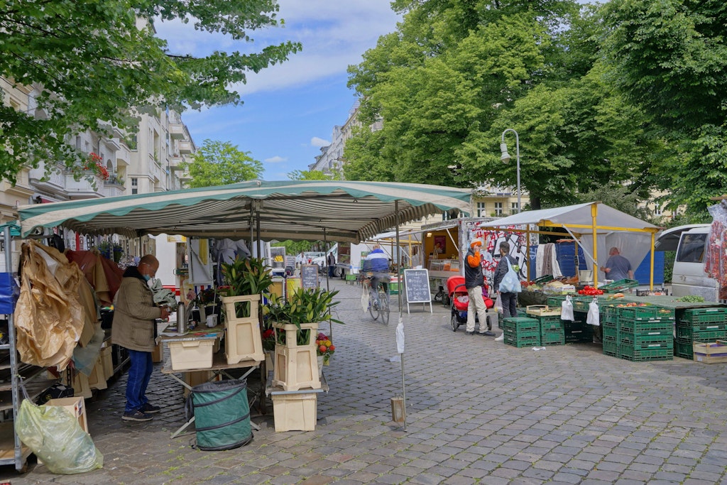 Der Wochenmarkt am Helmholtzplatz: In dem Kiez wurden in den vergangenen drei Jahren 1477 Mietwohnungen in Eigentum umgewandelt.