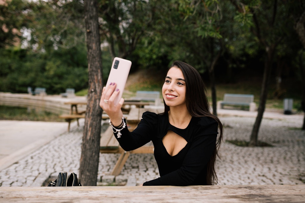 Das Leben ist schöner als jedes Selfie. Schauen Sie ins Horoskop und finden Sie heraus, was es in der kommenden Woche für Sie bereit hält.