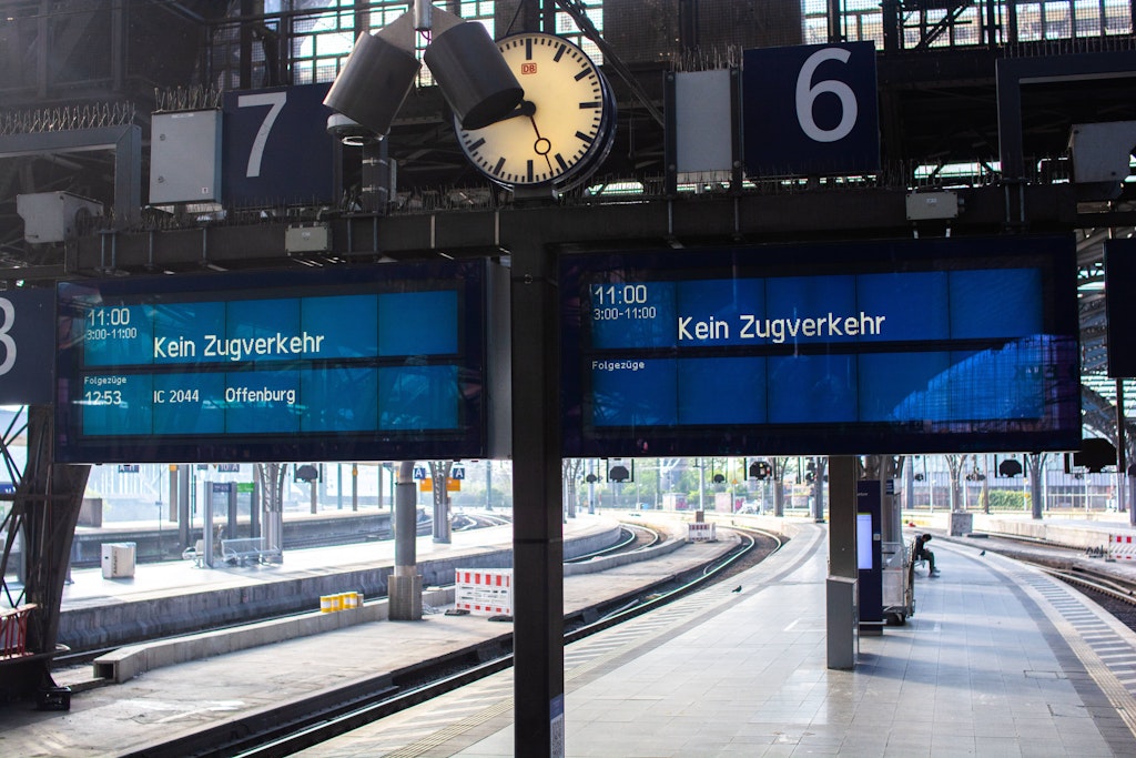 Leere Bahnsteige – die nächsten Warnstreiks bei der Bahn könnten über Tage andauern.