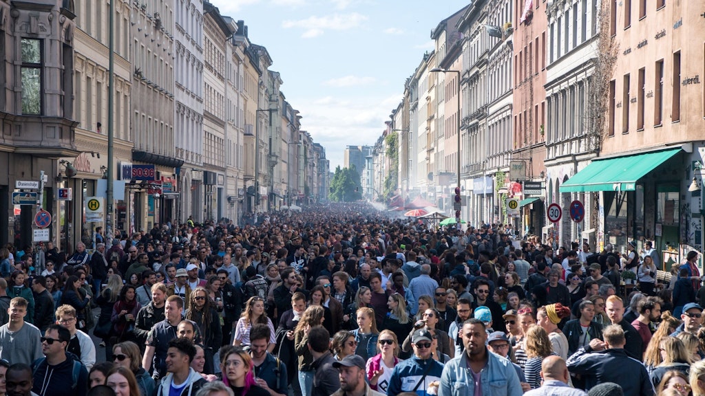 Das MyFest in Kreuzberg zog viele Menschen an. Anscheinend zu viele – die Grünen im Bezirk wollen es nicht weiter stattfinden lassen. 