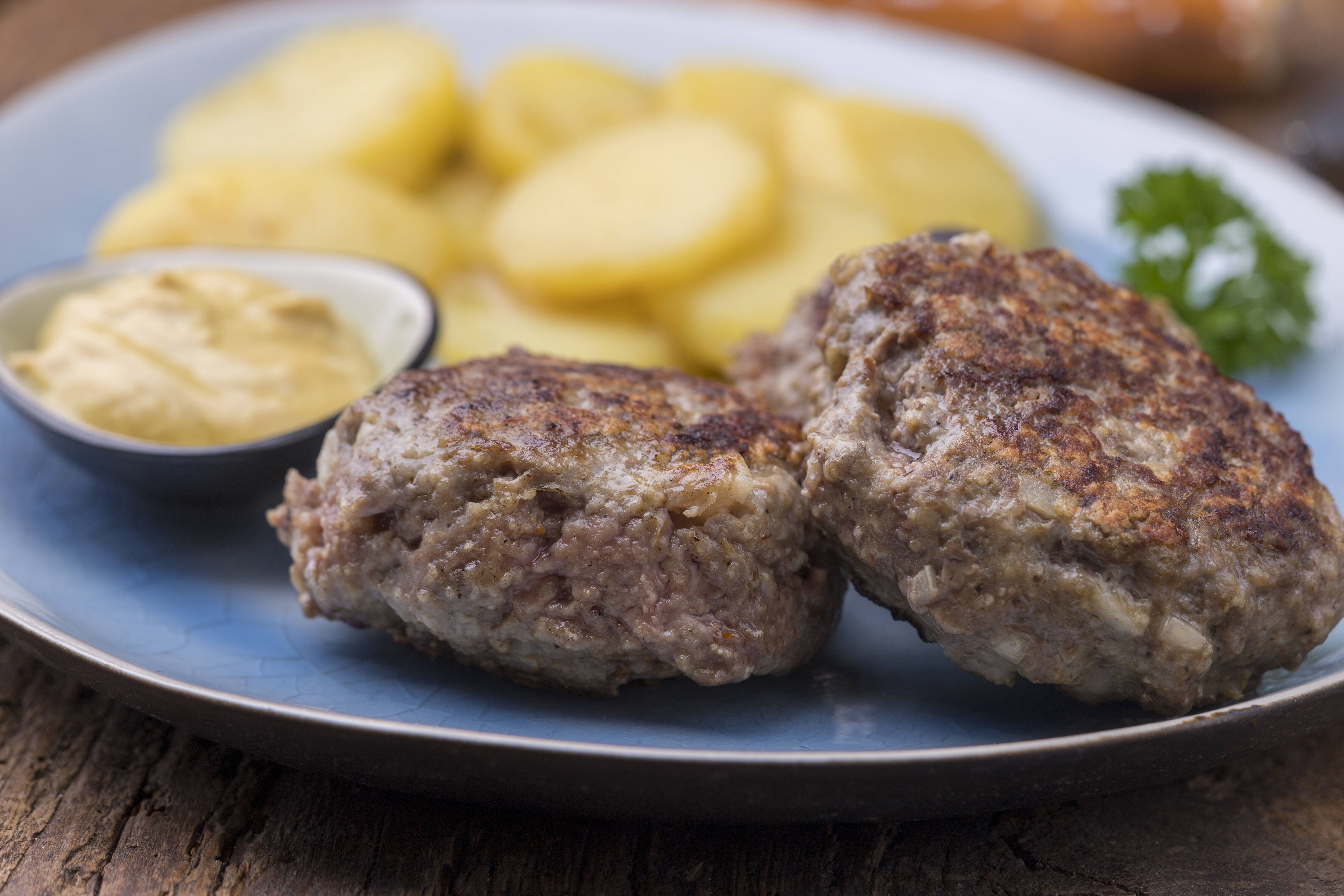 Berliner Bouletten Wie Bei Oma – Hier Kommt Das Beste Frikadellen-Rezept