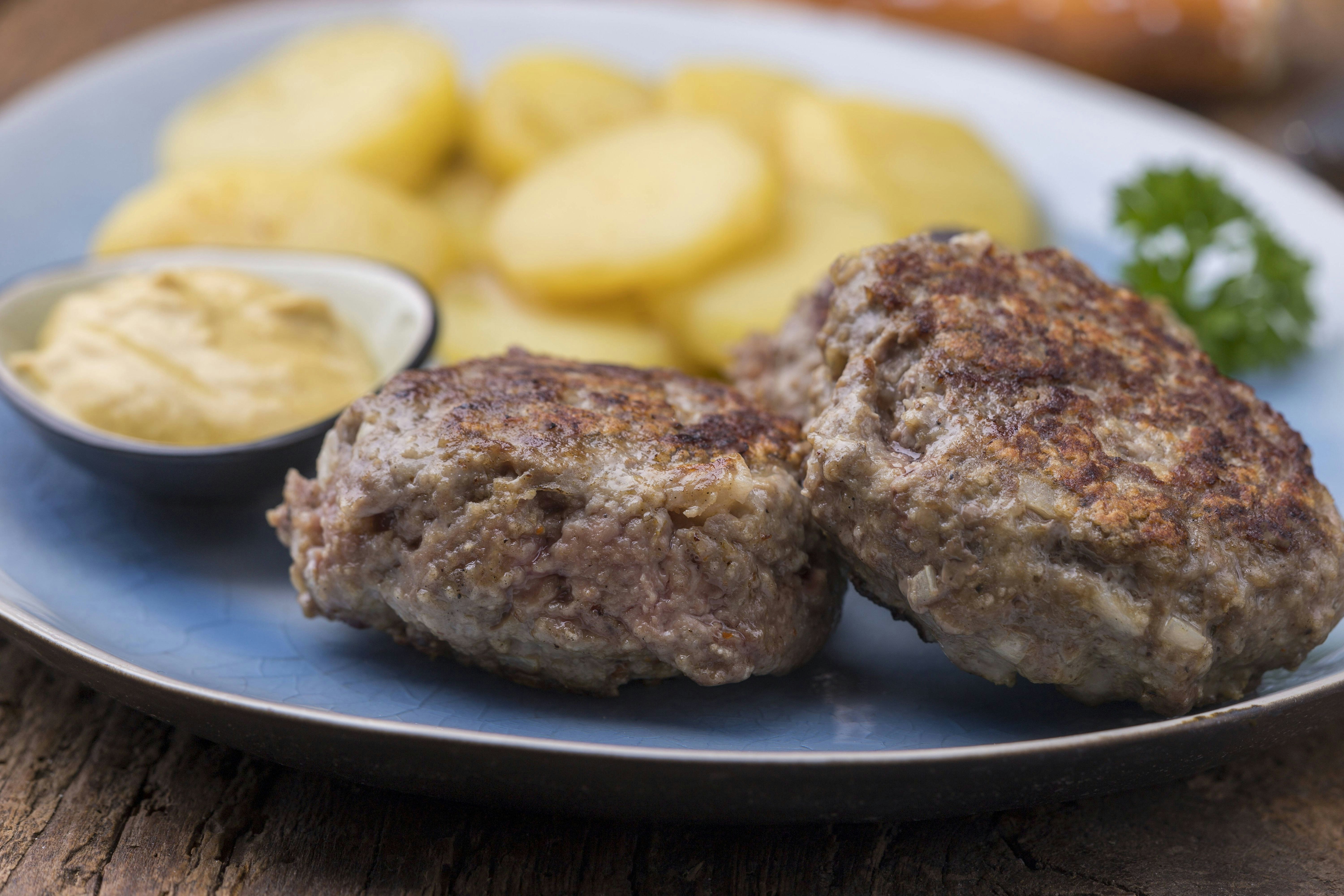 Berliner Bouletten wie bei Oma – hier kommt das beste Frikadellen-Rezept