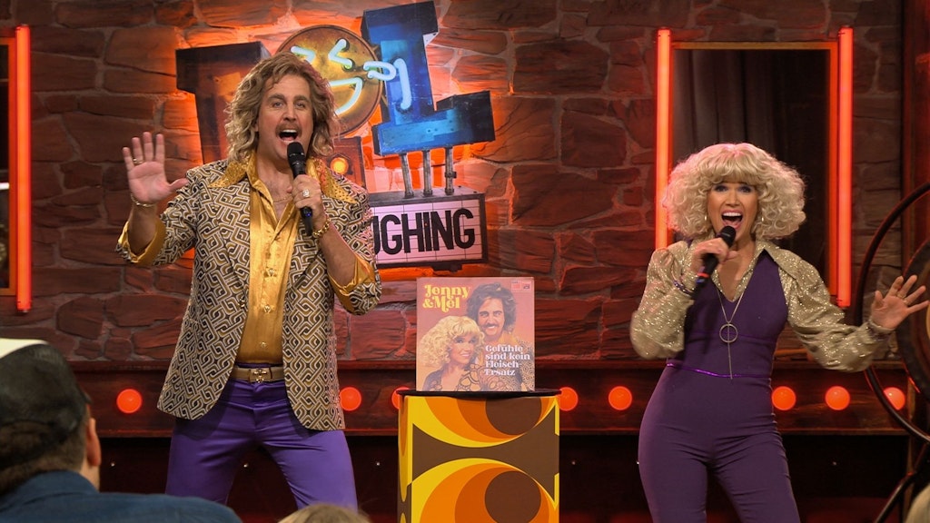 Anke Engelke und Bastian Pastewka bei ihrem Auftritt als Jenny und Mel bei LOL - Last One Laughing.