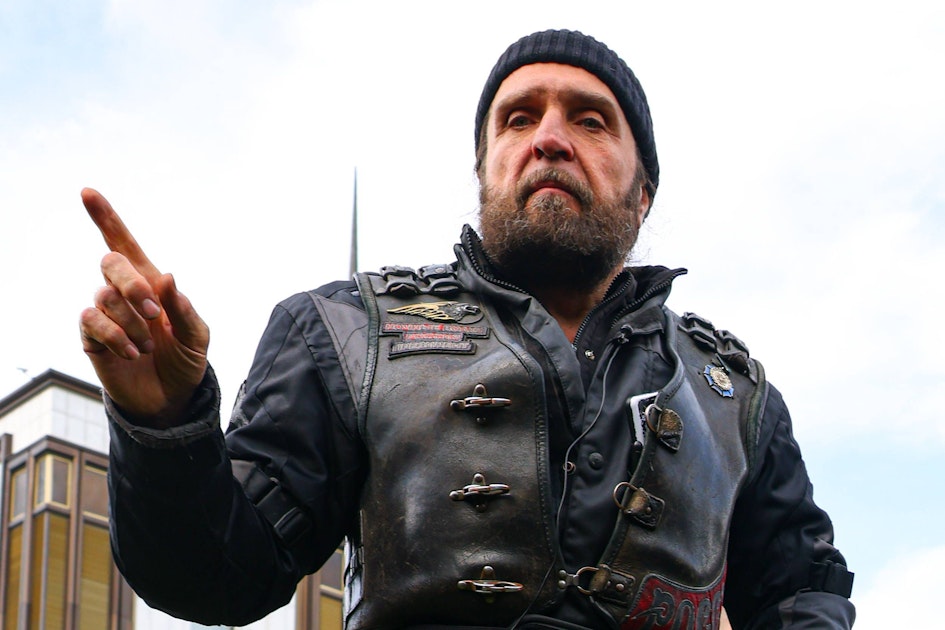 Alexander Saldostanow Vom Türsteher in WestBerlin zu Putins Ober