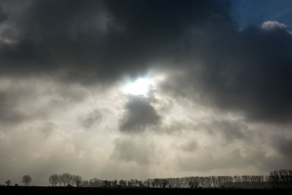 Wetter-Kapriolen vom Feinsten: Zwischen Sturzfluten, Frost und Sonne satt ist alles dabei.