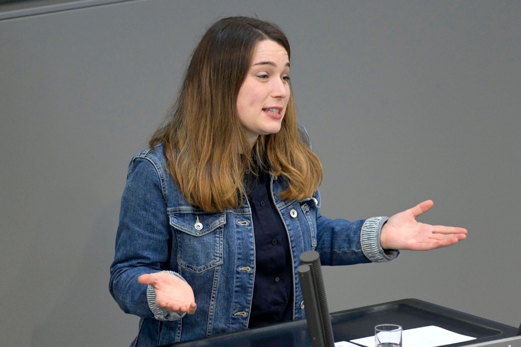 Emilia Fester von den Grünen fiel bei dem Wissensquiz eher durch Unwissen auf.