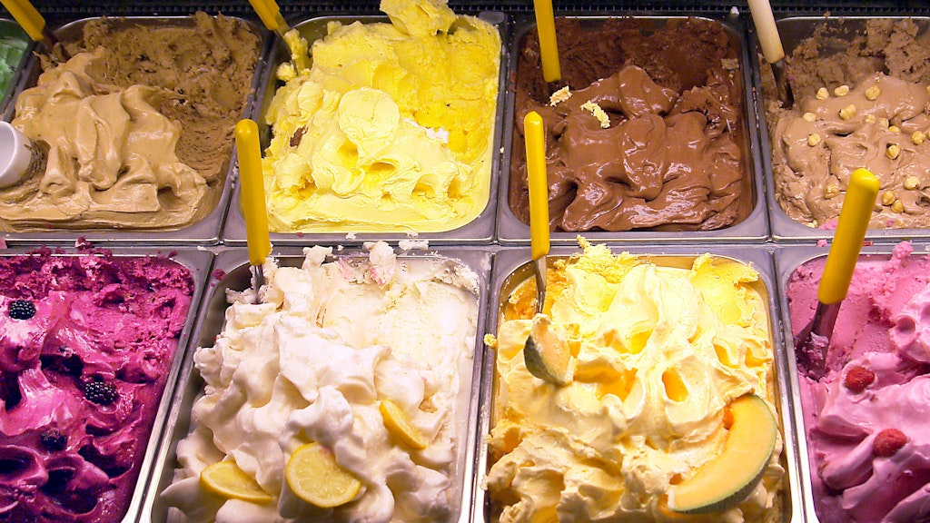 Die Auswahl in den Eisdielen ist heute sehr vielfältig, meist ist mit dem Angebot auch die Qualität gestiegen. Gute Zutaten kosten Geld, auch das macht die Kugel Eis teurer. 