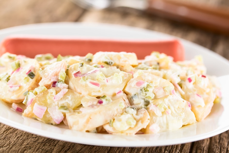 Genial-zum-Grillen-Rezept-f-r-Kartoffelsalat-So-zaubern-Sie-den-Salat-blitzschnell
