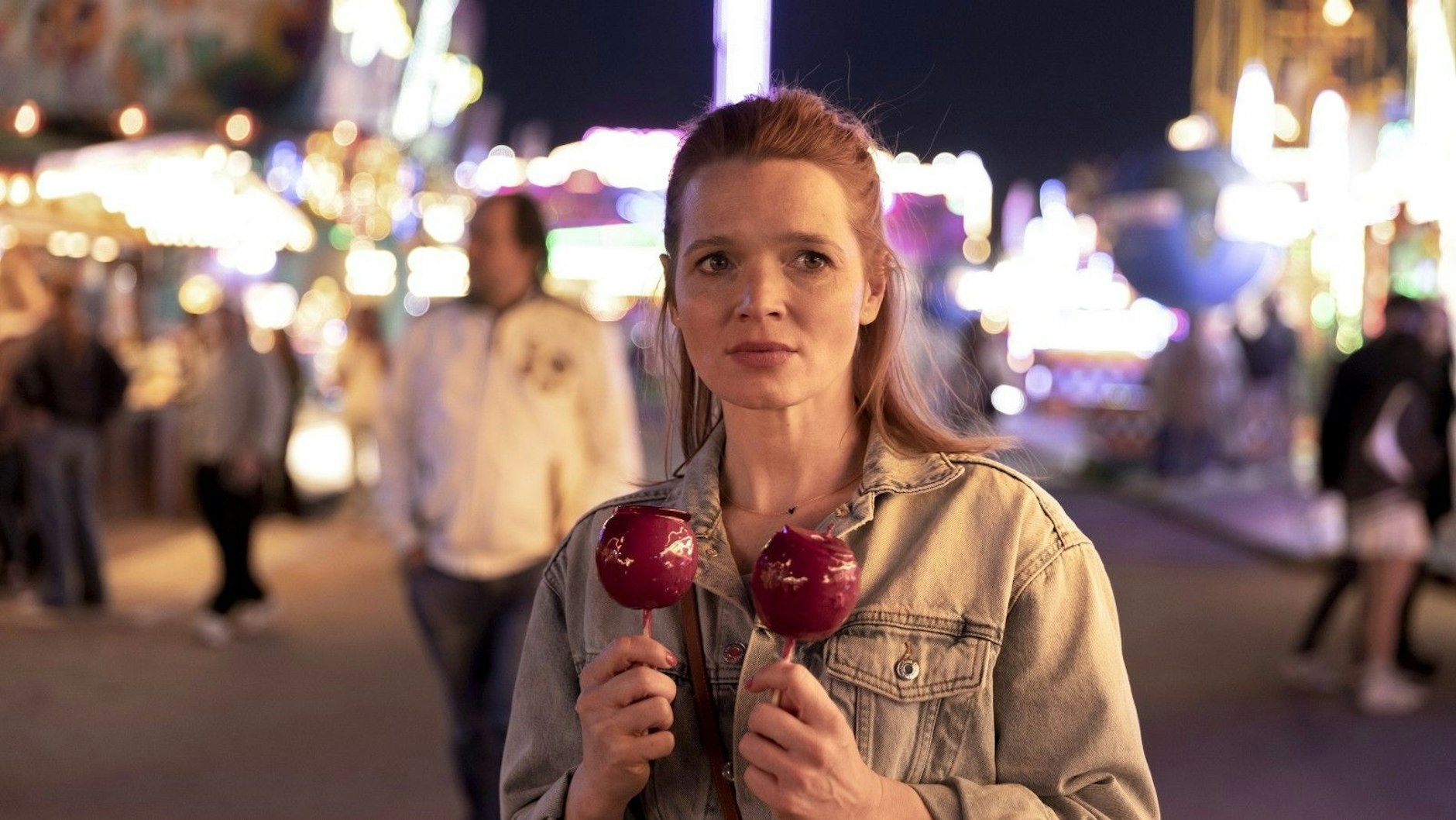 Filmszene aus „Wunderschöner“ mit Karoline Herfurth.