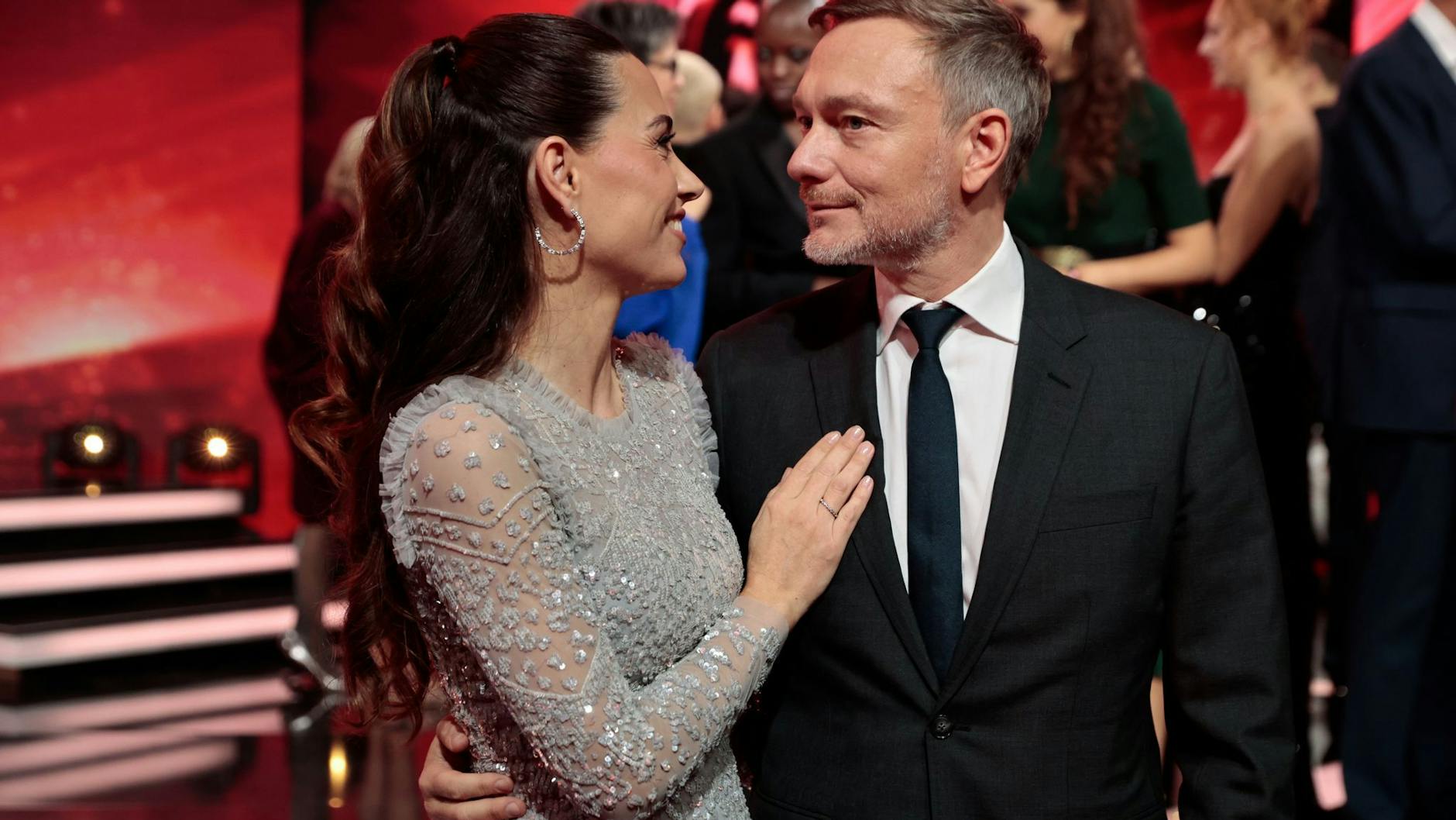 Christian Lindner und Ehefrau Franca Lehfeldt werden im Frühjahr erstmals Eltern.