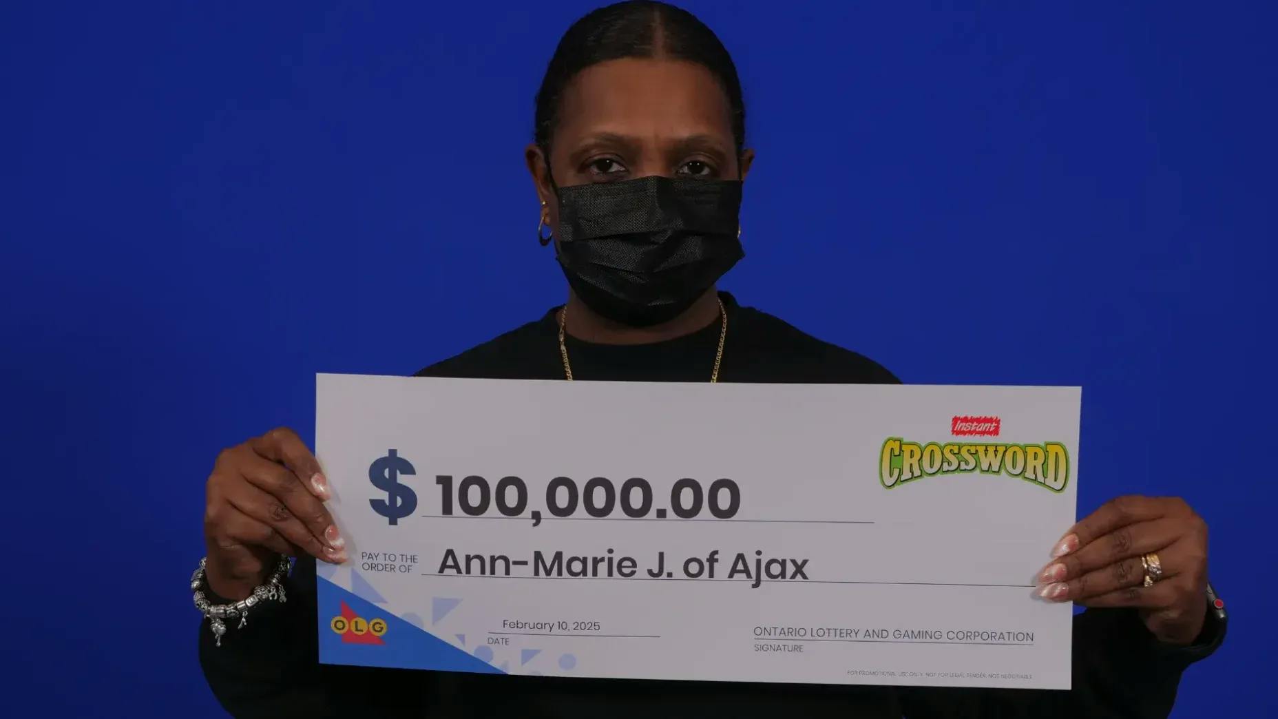 Ann-Marie Jeremiah mit ihrem zweiten Lotto-Gewinn über 100.000 Dollar.