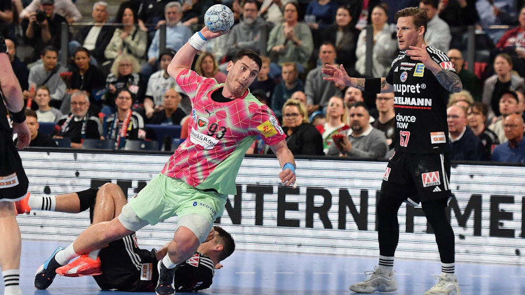 Schafften nur ein enttäuschendes Remis: Berlins Handball-Füchse in Erlangen.