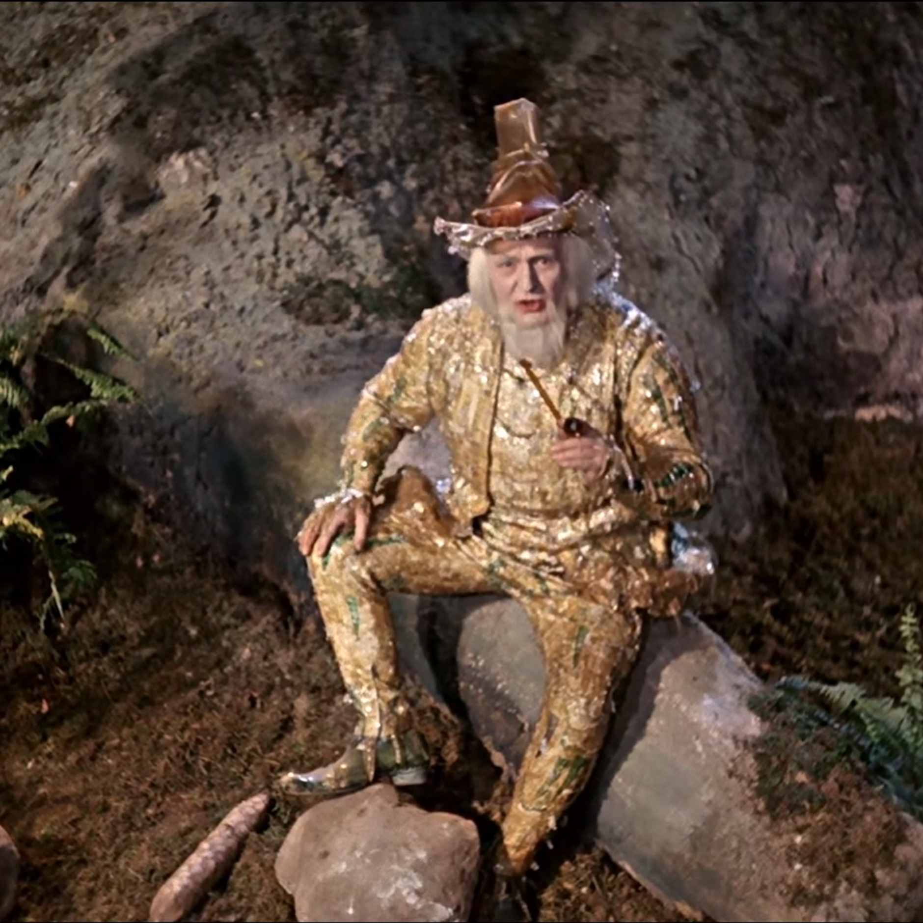 Im Film „Das kalte Herz“ trifft Peter Munk (Lutz Moik) im Wald zuerst das Glasmännlein (gespielt von Paul Bildt), das dem Kohlenmunk-Peter drei Wünsche erfüllt.