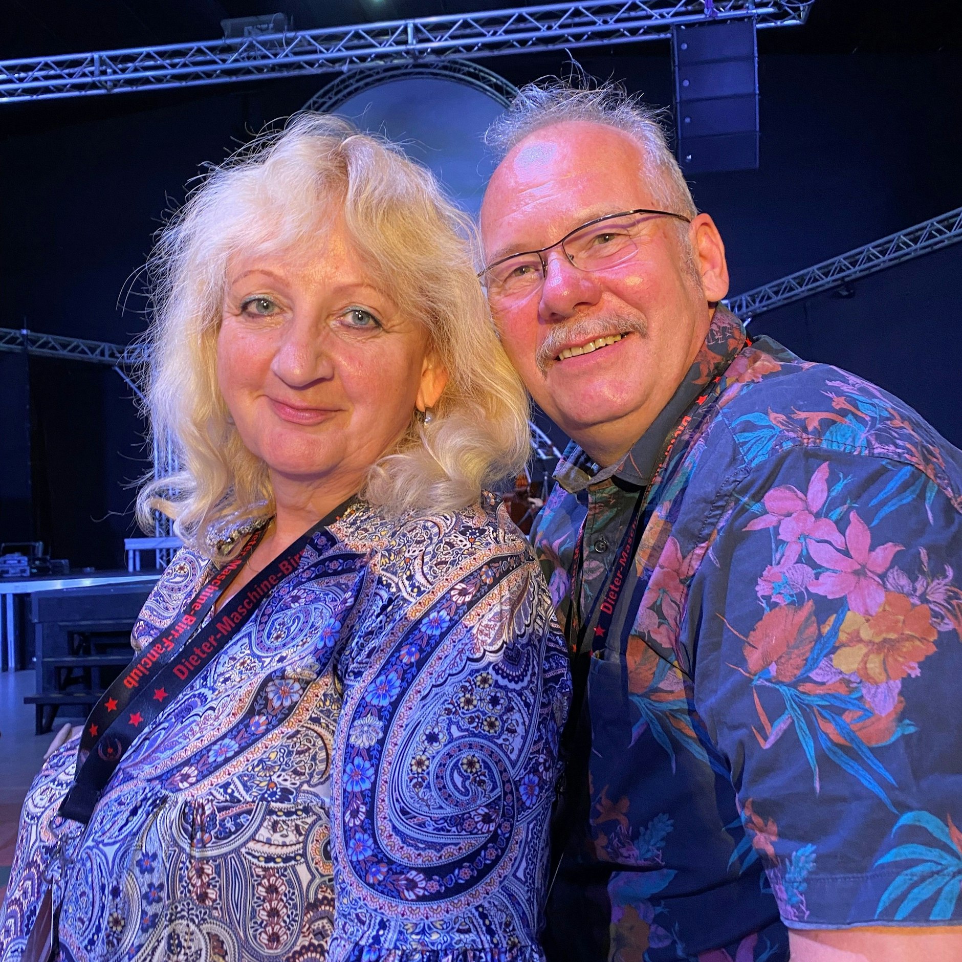 Jeanette Kollecker und ihr Mann Andreas Fuhrmann (beide 61) aus Ahrensfelde: „Maschines Songs ganz klassisch: Wir könnten sie in Dauerschleife hören.“