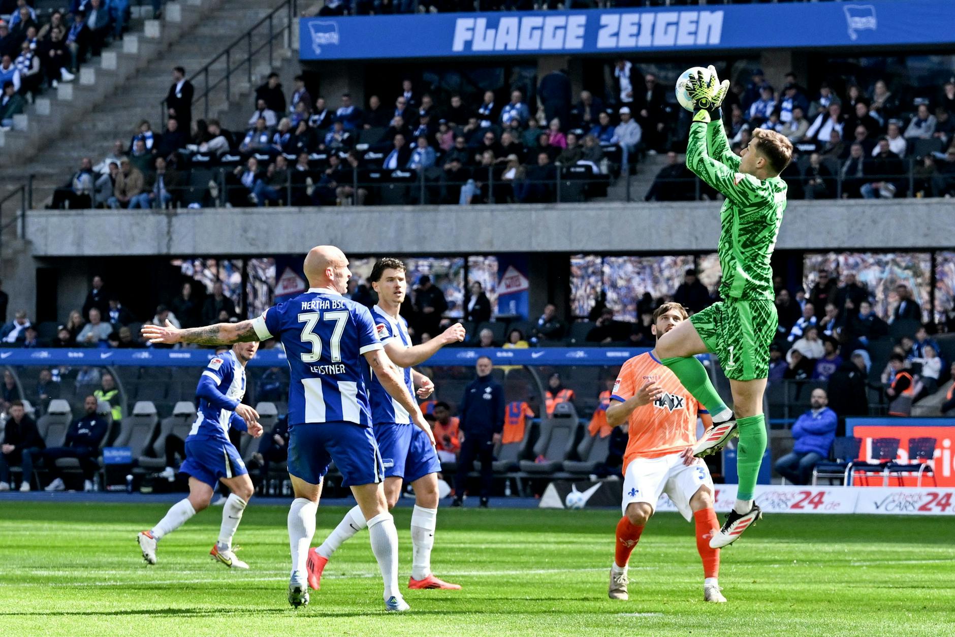 Tjark Ernst gilt als großes Talent und könnte so wie einst Gabor Kiraly und Rune Jarstein eine Ära im Tor von Hertha BSC prägen.