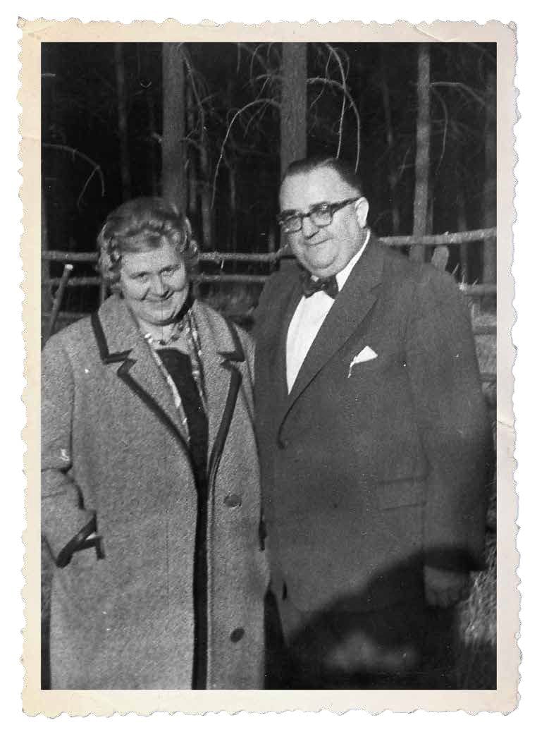 Bäcker-Ehepaar Käthe Pötzsch und Kurt Thiele gründeten 1951 das Unternehmen Kathi in der DDR.