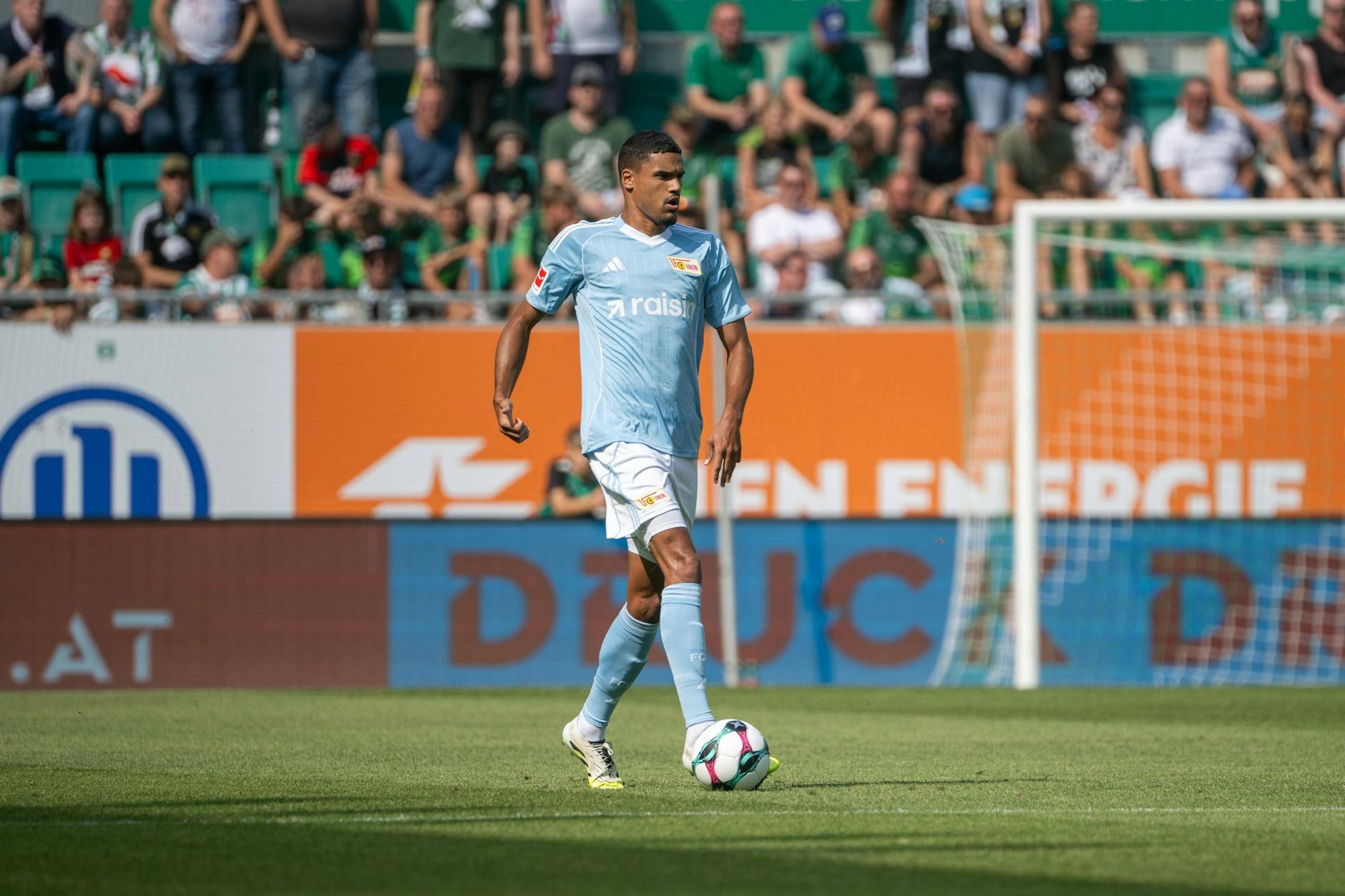 Danilho Doekhi stand am Sonntag beim Test gegen Rapid Wien noch für den 1. FC Union auf dem Platz- Jetzt macht Feyenoord Rotterdam wohl auf dem Transfermarkt ernst.