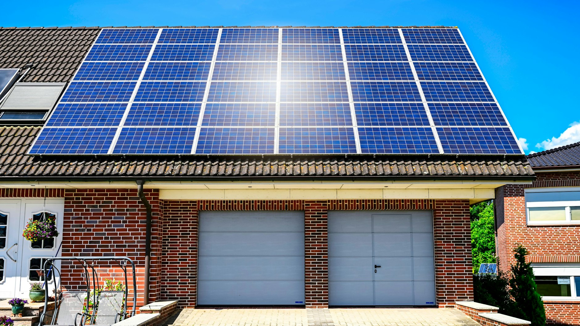 Wer ab dem 1. August 2025 eine Photovoltaikanlage in Betrieb nimmt, erhält weniger Geld für jede Kilowattstunde Strom, die er ins Netz einspeist.
