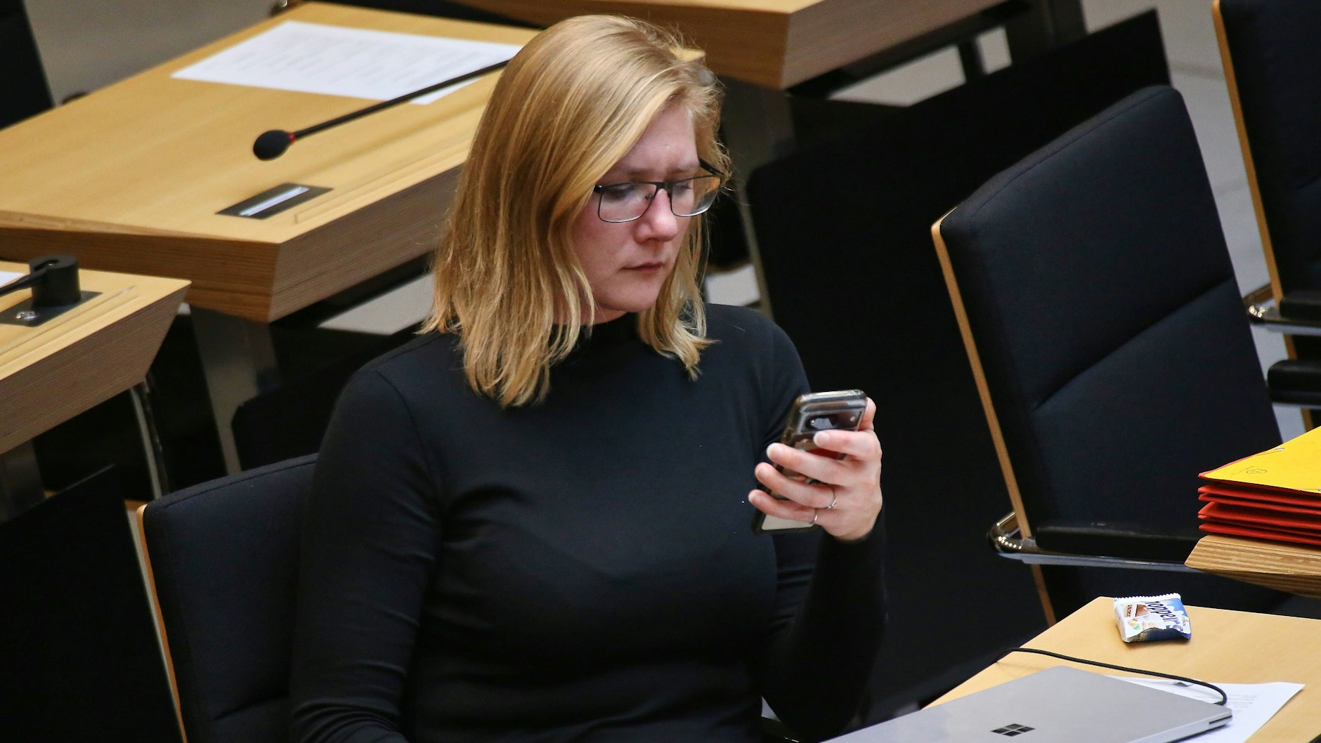 Lisa Knack , CDU-Politikerin und Mitglied des Abgeordnetenhauses in Berlin, wurde beim CSD angespuckt.