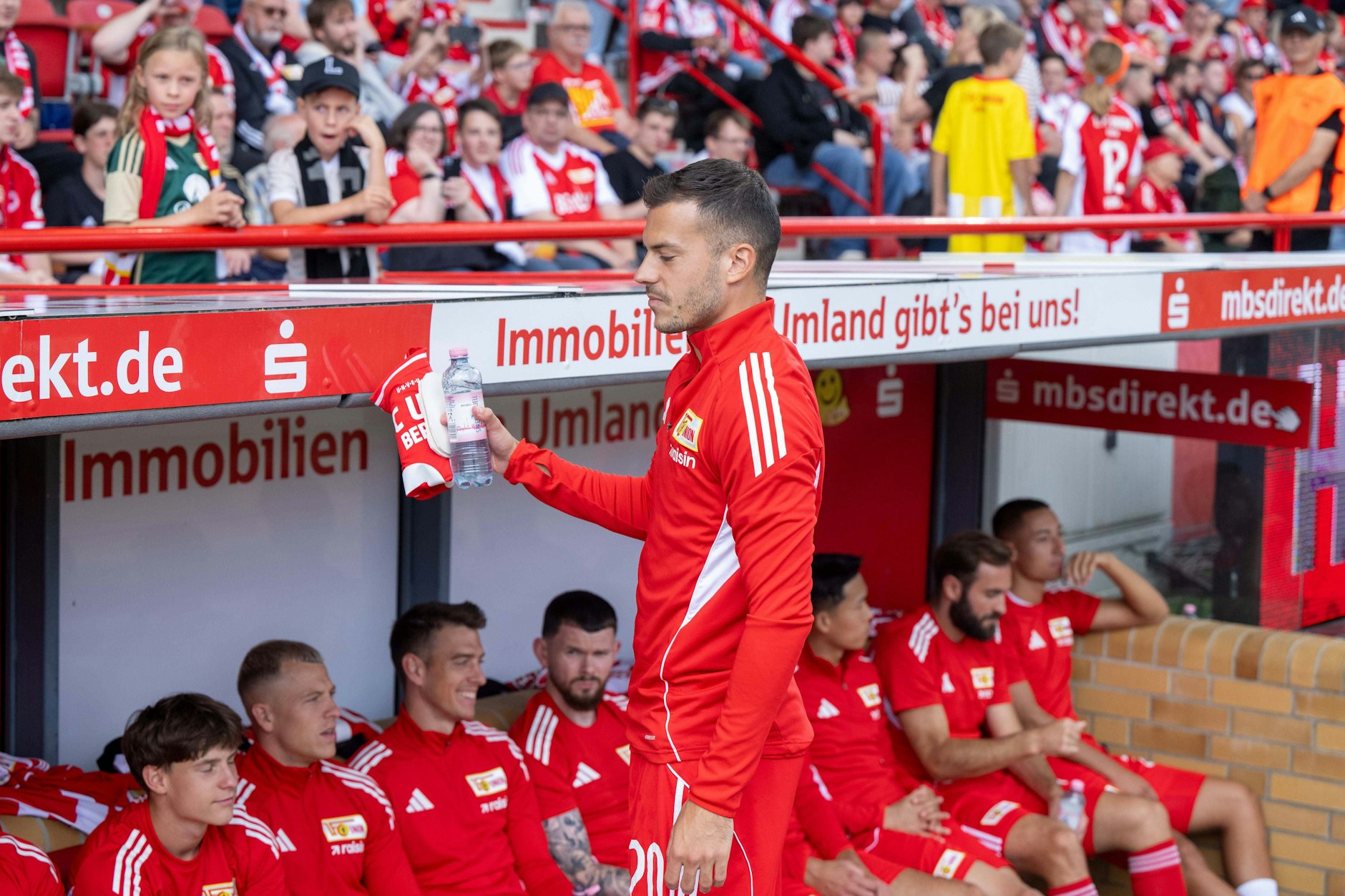 Laszlo Benes (27) schiebt beim 1. FC Union schon länger Frust. Jetzt ergreift der Spielmacher die Flucht, wechselt von Köpenick in die Türkei.