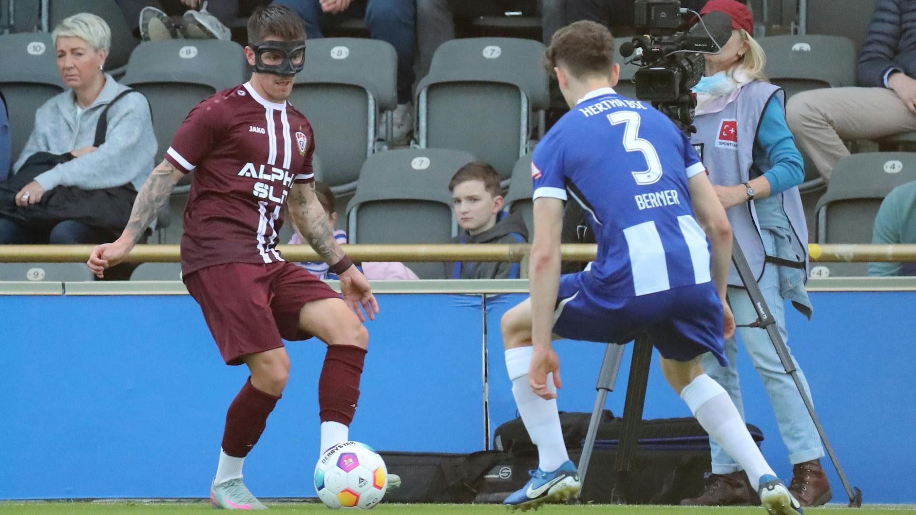 Am 29. Spieltag brach sich Ben Meyer beim 0:4 bei Lok Leipzig die Nase, absolvierte Saison-Endspurt und auch Pokalfinale für den BFC Dynamo mit Maske.