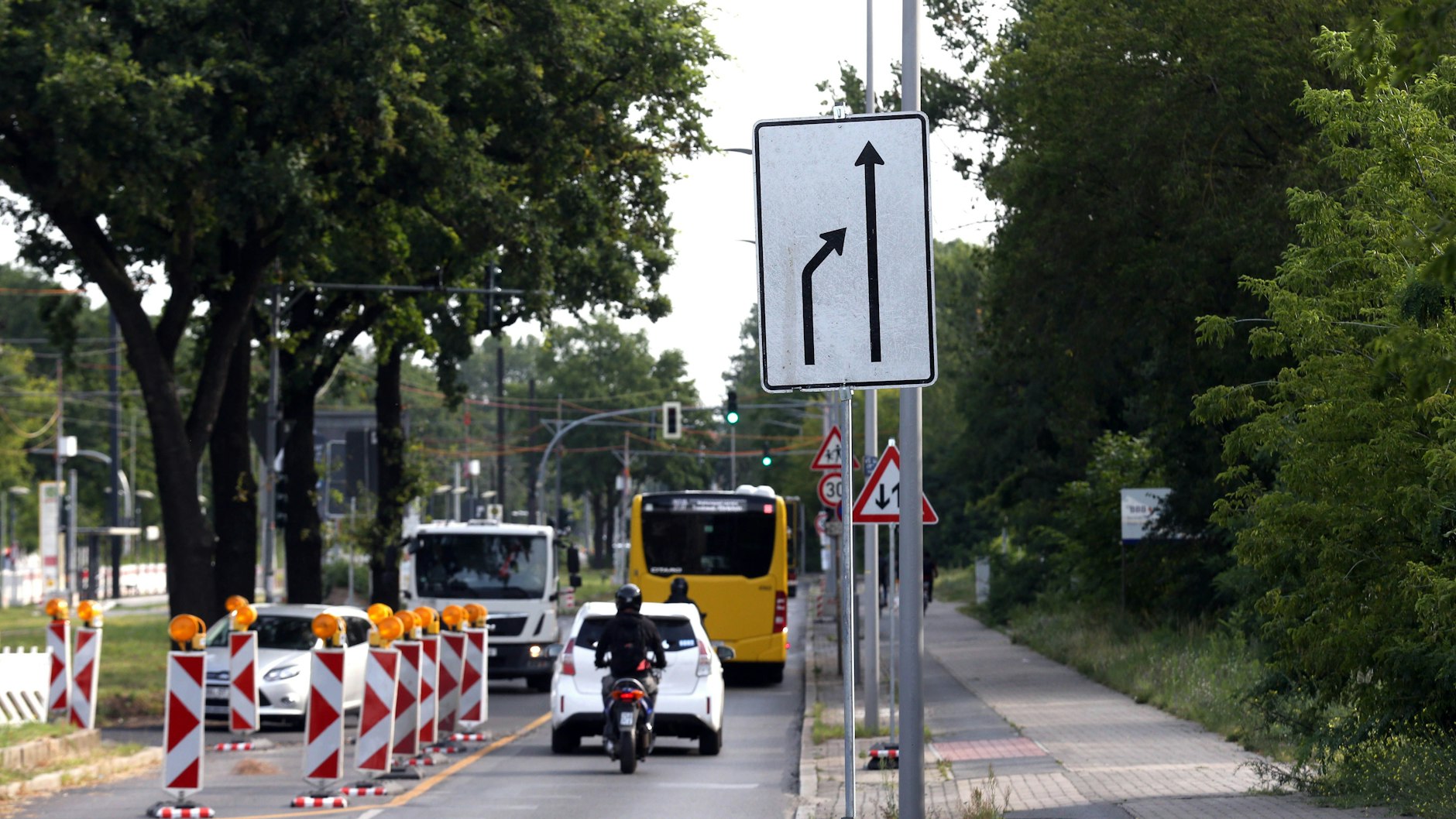 Auf der Treskowallee wird schon seit Jahren gebaut. Ab Montag gibt es hier nun eine neue Engstelle.