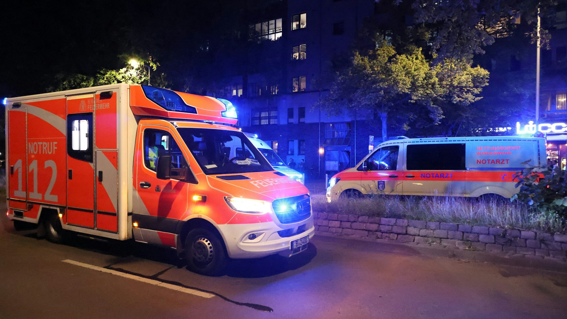 Auch in der Brunnenstraße mussten die Rettungskräfte in der Nacht vom 19. auf den 20. Juli nach einer Messerattacke anrücken.