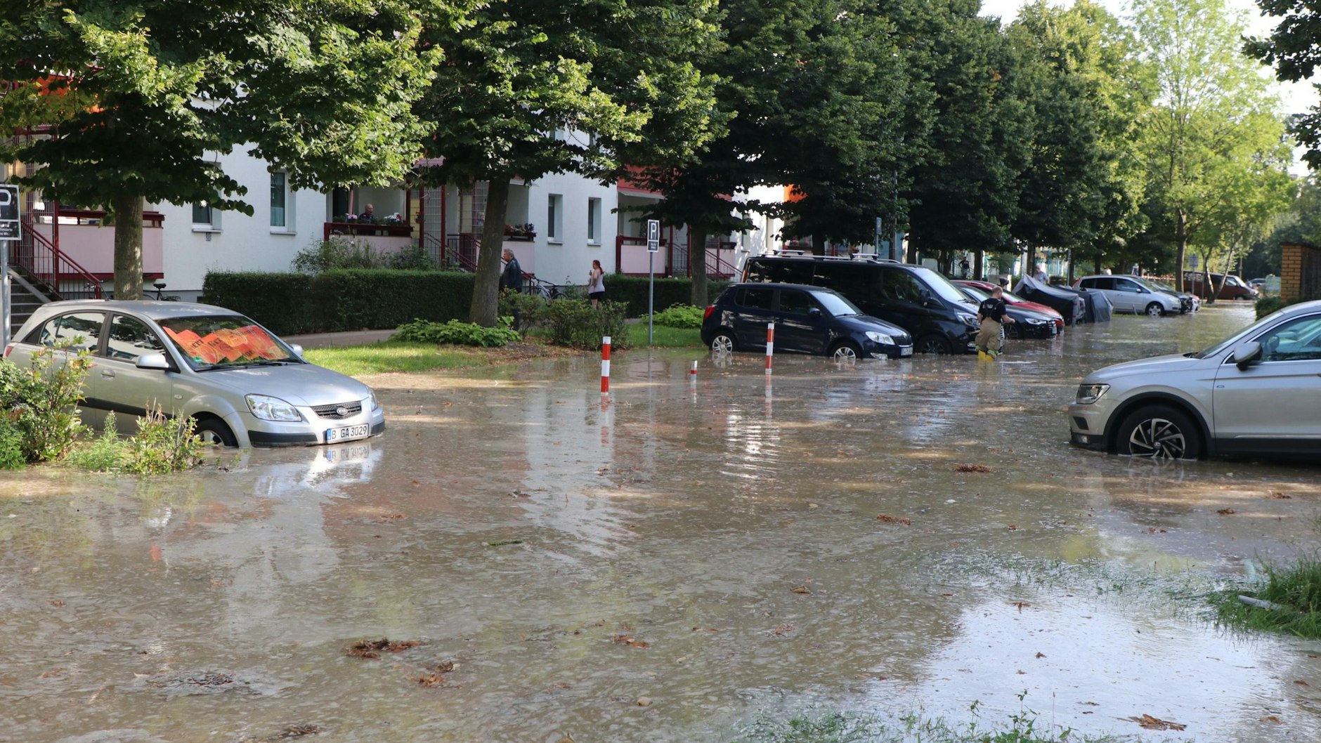 Eine Straße, die zum See wurde.