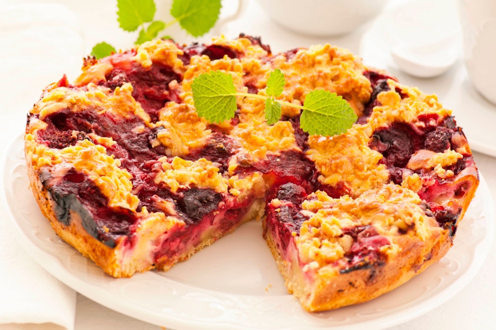 Rezept-f-r-Omas-Pflaumenkuchen-mit-Pudding-Der-leckere-Sommerkuchen