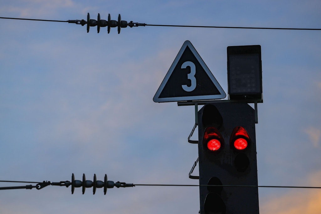 Berliner-Chaos-DIESE-3-Signalst-rungen-bremsen-heute-die-S-Bahn-aus