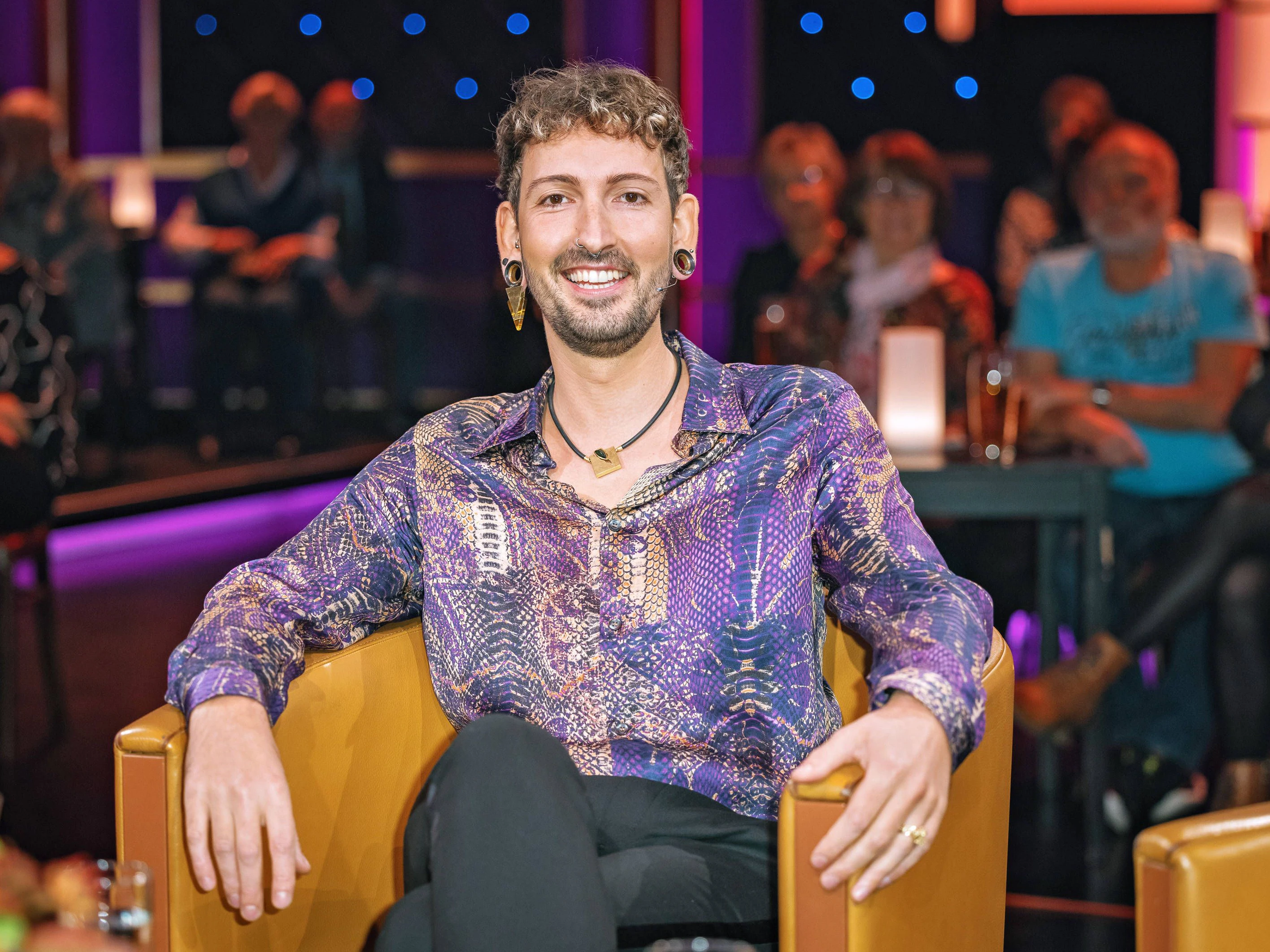 Fabian Kahl gehört seit Jahren zu den Stars bei Bares für Rares, wurde in den vergangenen Monaten im Netz immer wieder für tot erklärt.