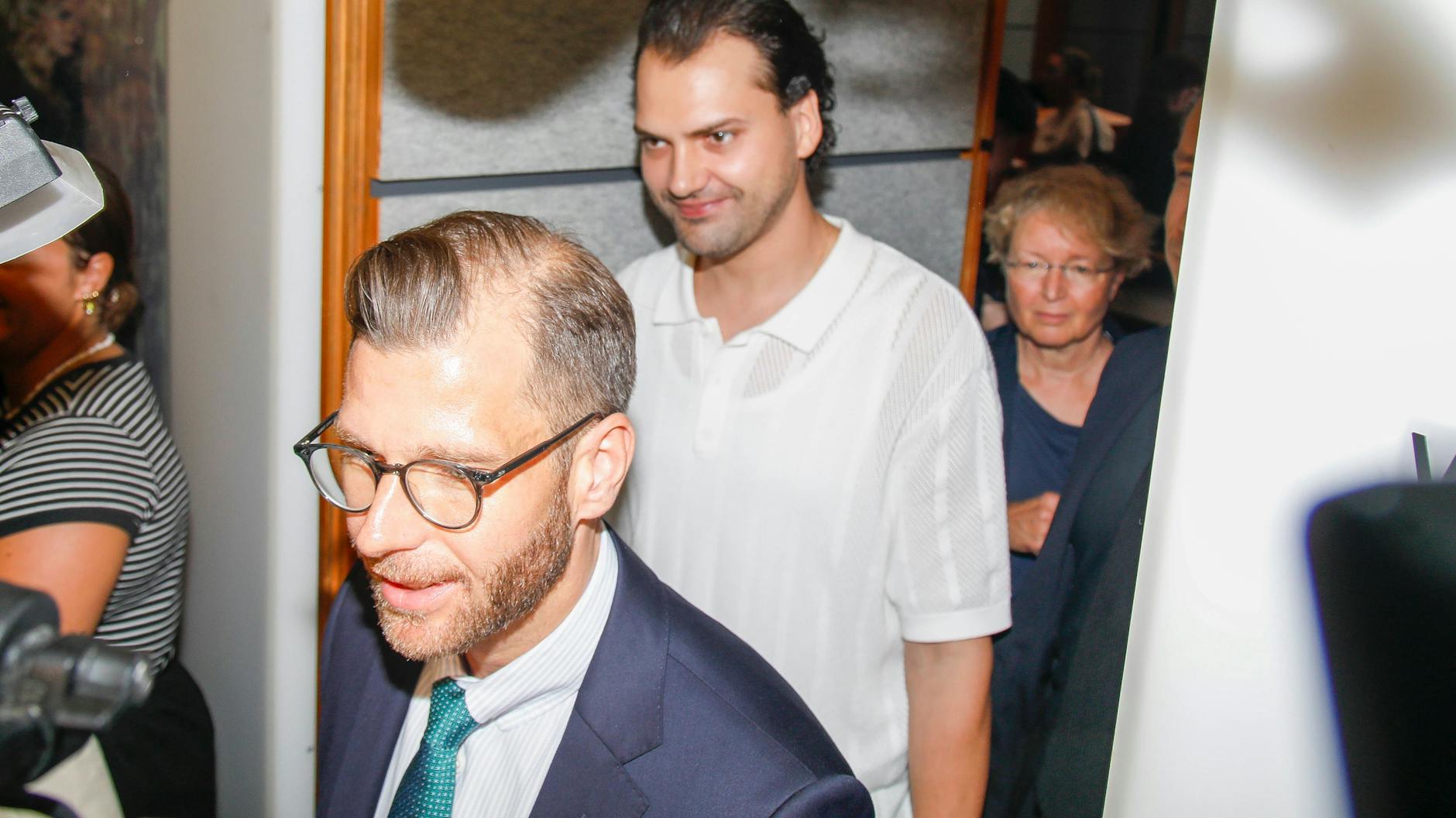 Sichtlich erleichtert verließ Jimi Blue Ochsenknecht den Gerichtssaal.