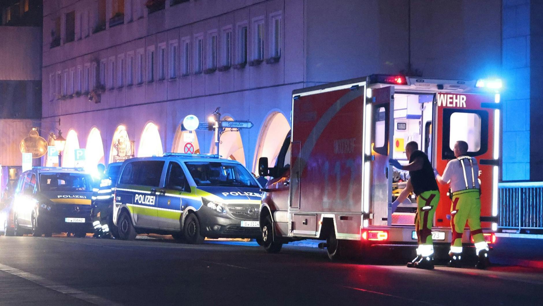 Auf der Rathausbrücke wurden zwei der Verletzten entdeckt.