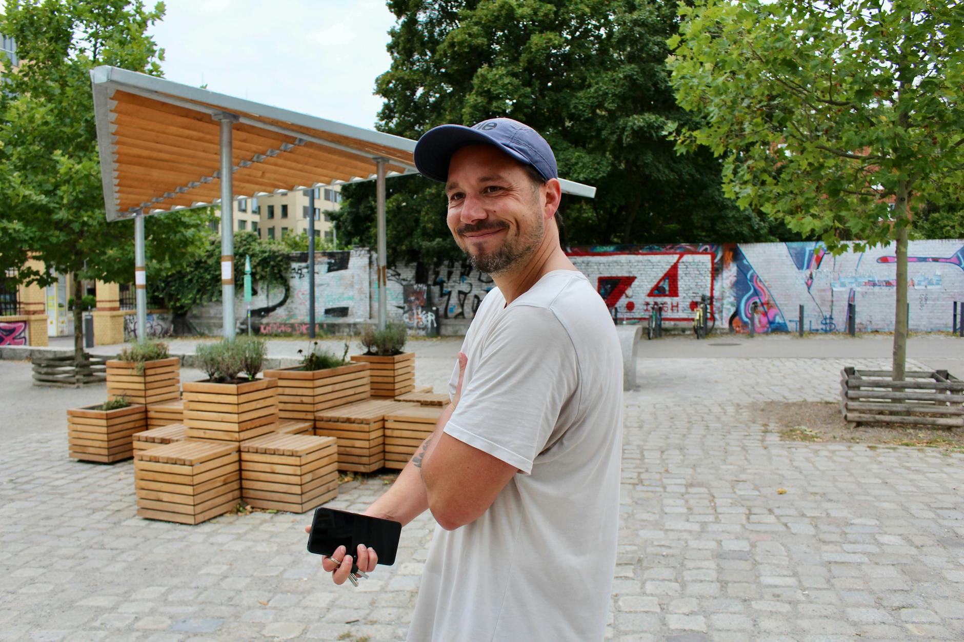 Jacob (39) aus Pankow: „Es sieht nicht nach 45.000 Euro aus. Das hätten auch Studenten bauen können.“