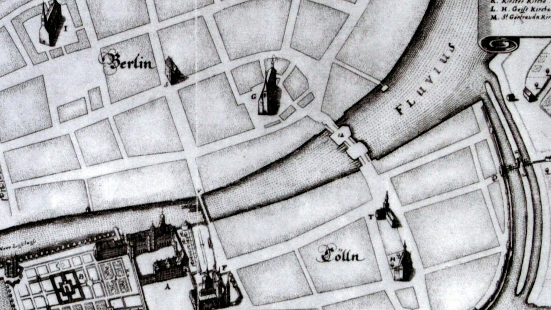 Der erste Stadtplan von 1650 zeigt noch Cölln (unten) und Berlin (oben), die unter anderem durch die Mühlendamm-Brücke verbunden waren. Zu sehen ist auf Berliner Seite die Nikolaikirche. Und dann war mit der Stadt auch schon Schluss. Es gibt noch nicht einmal den Alexanderplatz.