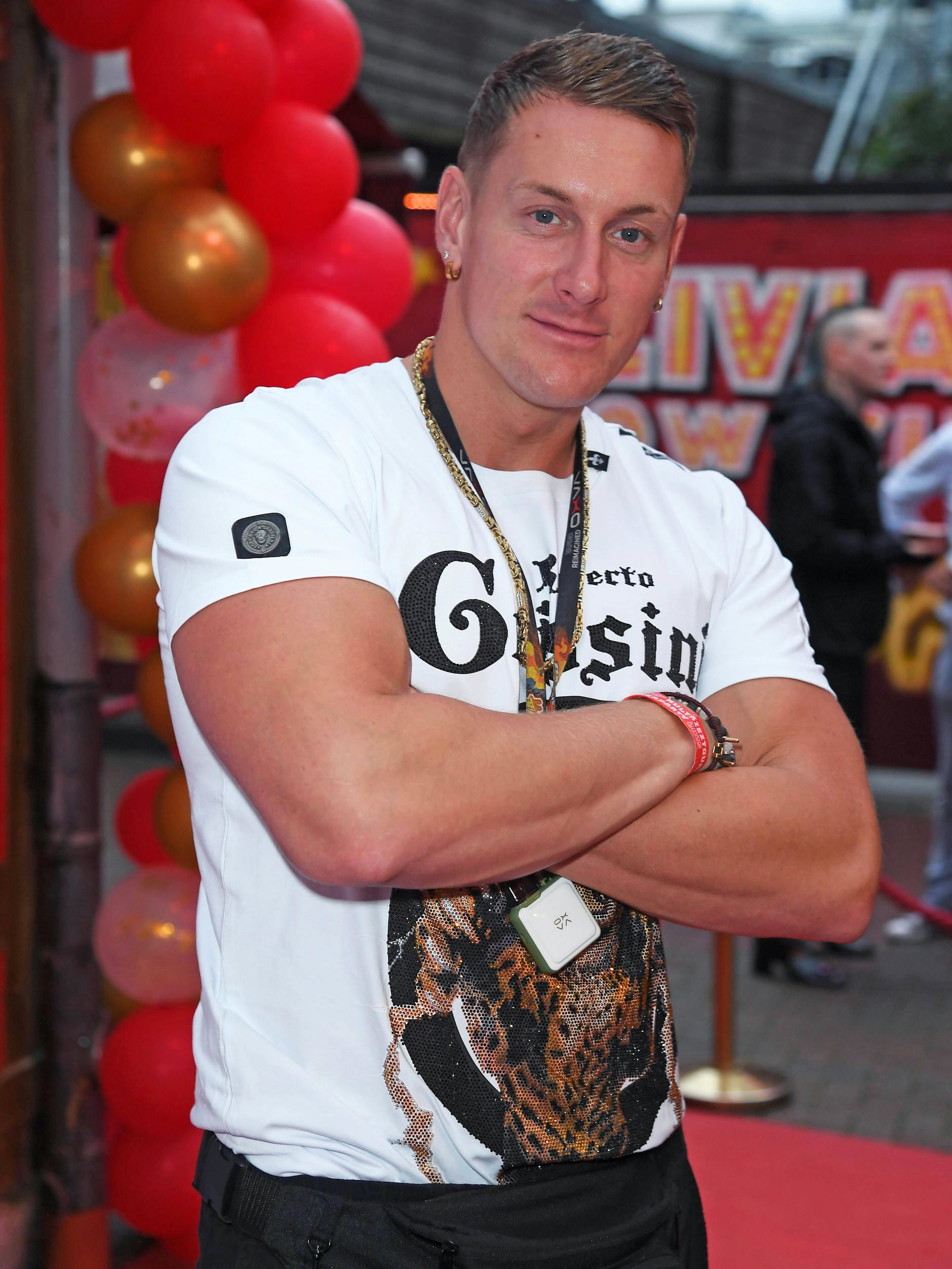 Calvin Kleinen soll Kandidat im Dschungelcamp 2026 sein.