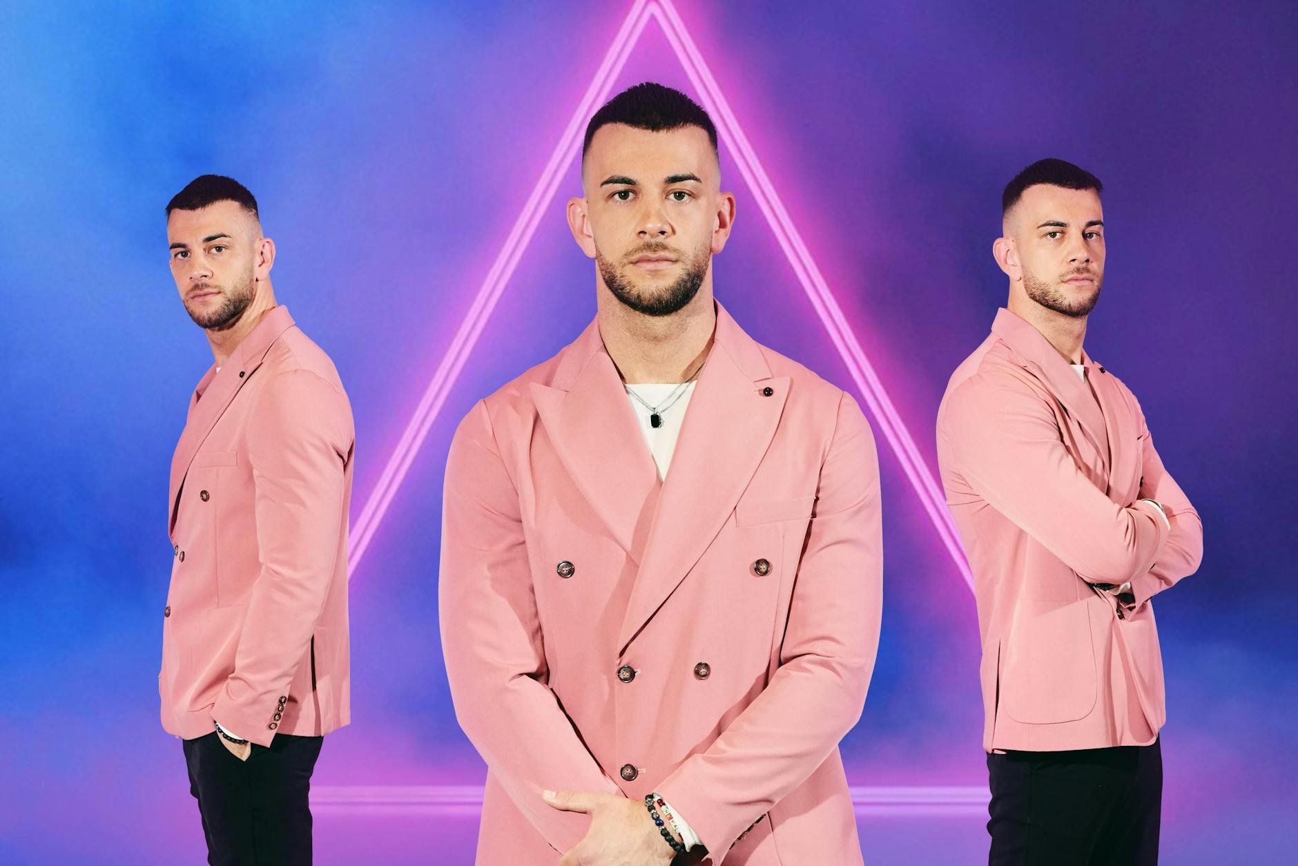 Serkan Yavuz knutscht im TV mit einer anderen „The Power“-Kandidatin.