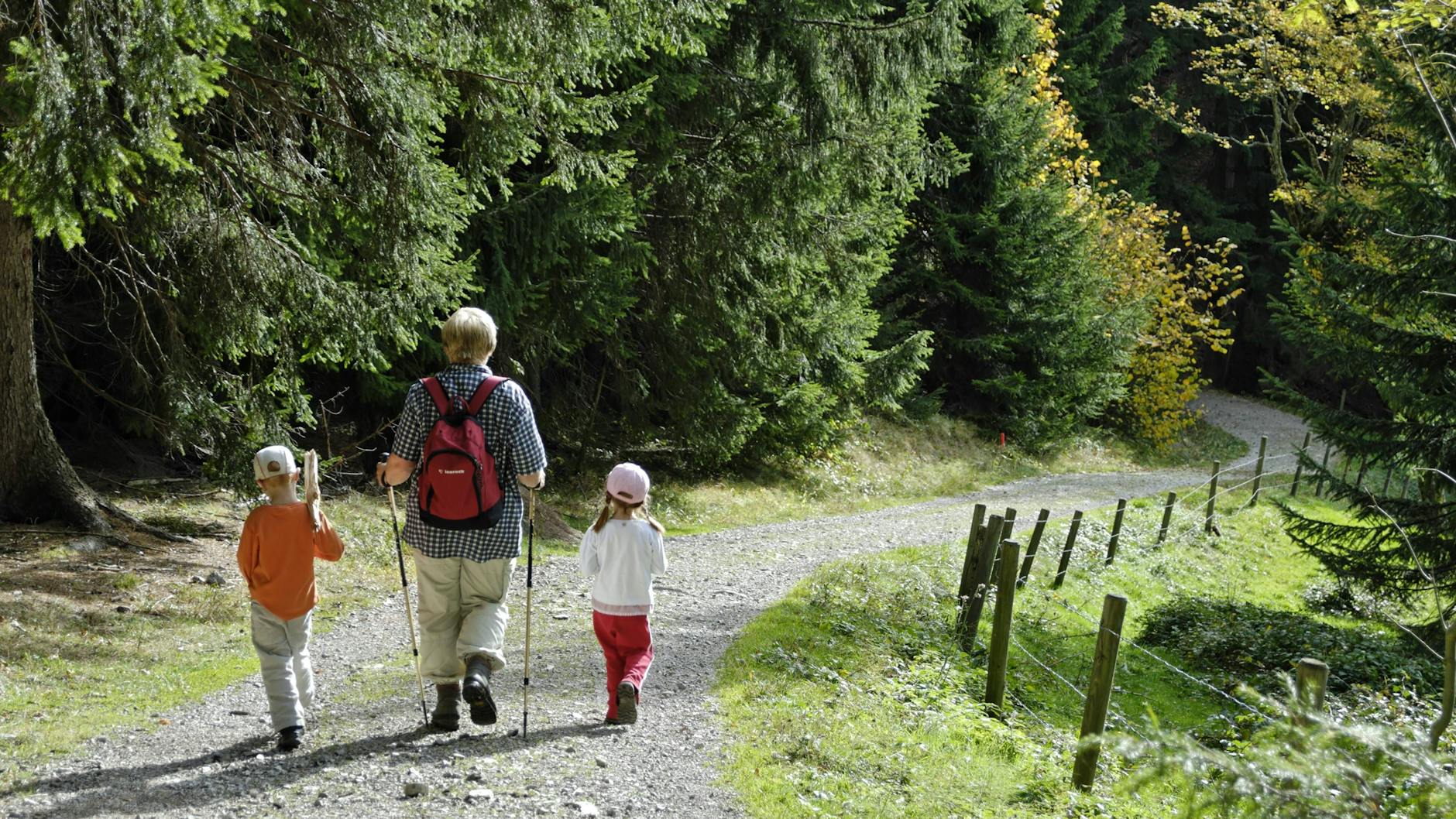 Beim Wandern mit Kindern muss man die Bedürfnisse der Kleinen im Blick behalten.