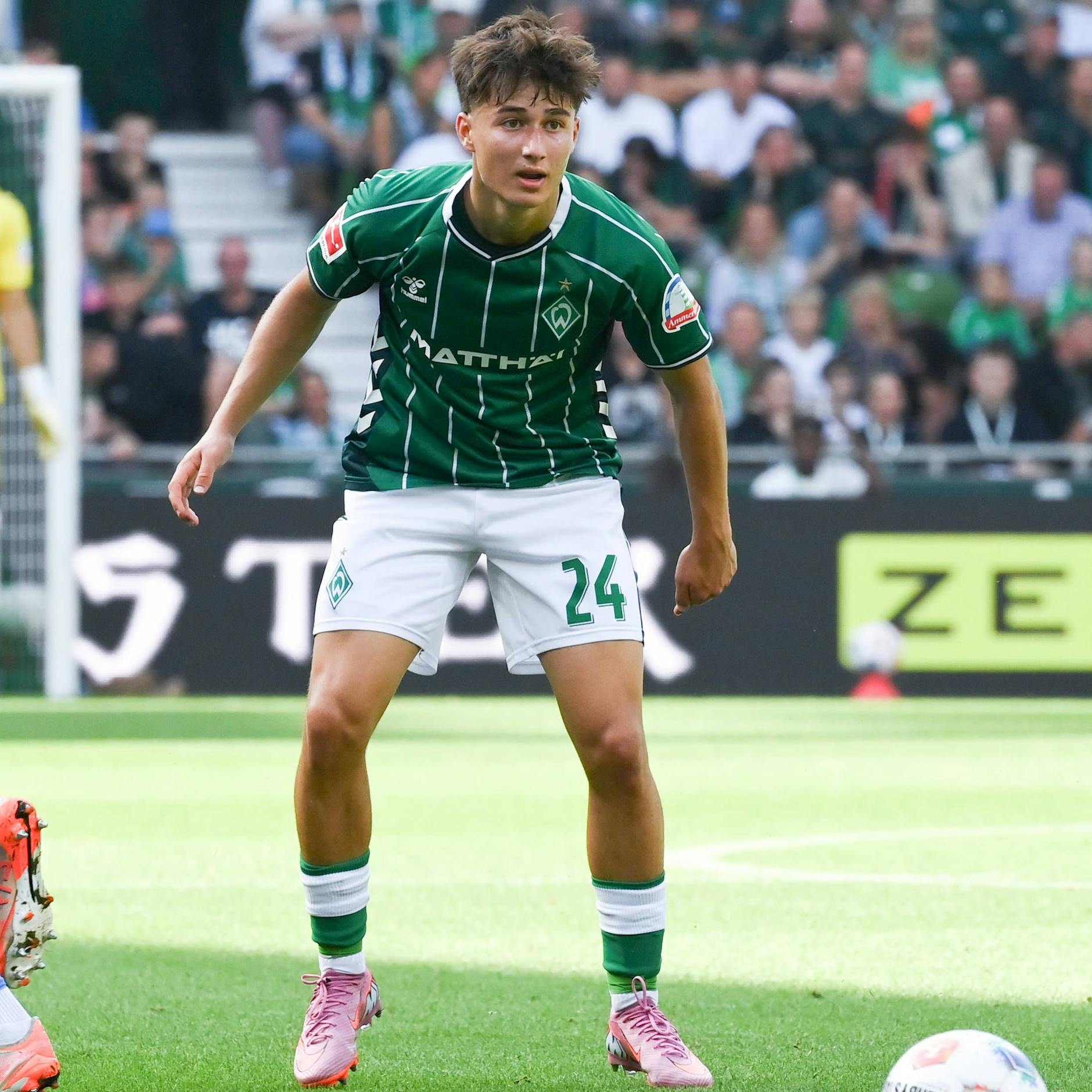 Kennen Sie den jungen Mann? Patrice Covic feierte jetzt sein Startelf-Debüt bei Werder Bremen.