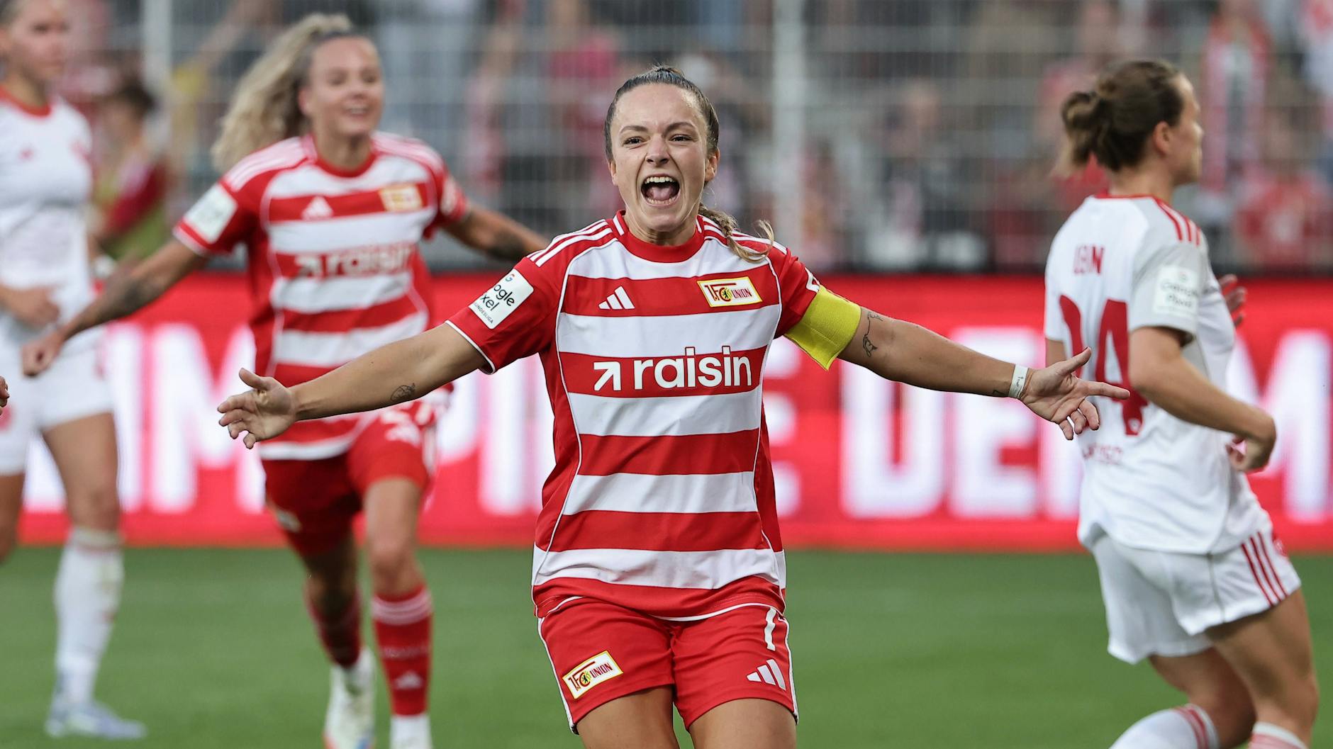 Lisa Heiseler jubelt nach dem 1:0. Am Ende reichte die Überlegenheit der Frauen von Union Berlin trotzdem nicht für einen Sieg bei der Bundesliga-Premiere.